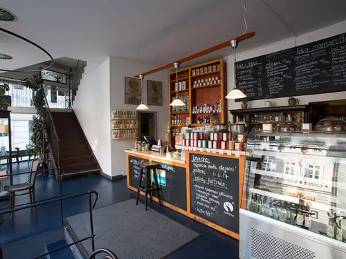 Rodinná pražírna výběrové kávy MamaCoffee Vodičkova