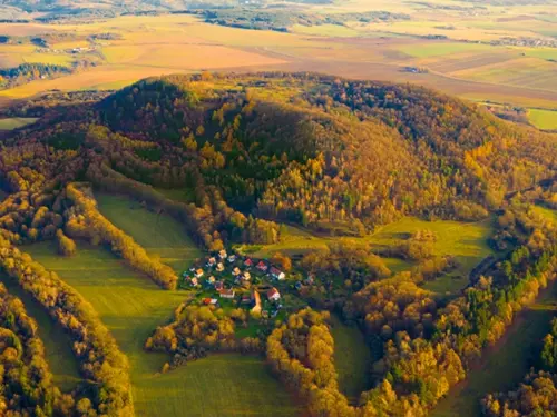 S osobností na procházku: z Chyší do Mlýnců a na vrch Vladař s Josefem Váňou