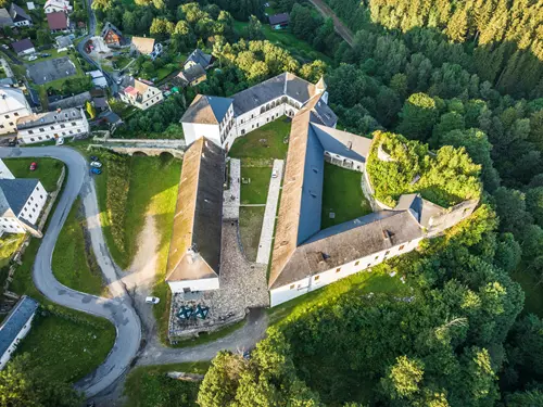 Zámek Kolštejn – Hotel Chateau Goldenstein