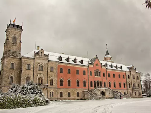 Za vánočním stromkem na Sychrov a za pohádkami na Staré Hrady