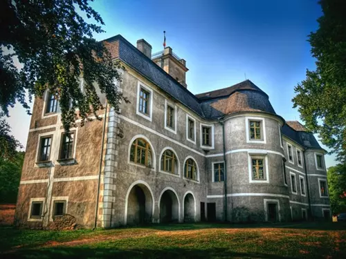 Zámek Police na Vysočině