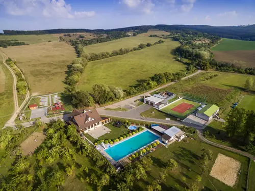 Penzion Boďa a koupaliště v Horním Němčí