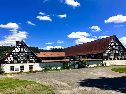 Velkostatek Manský dvůr na Chebsku